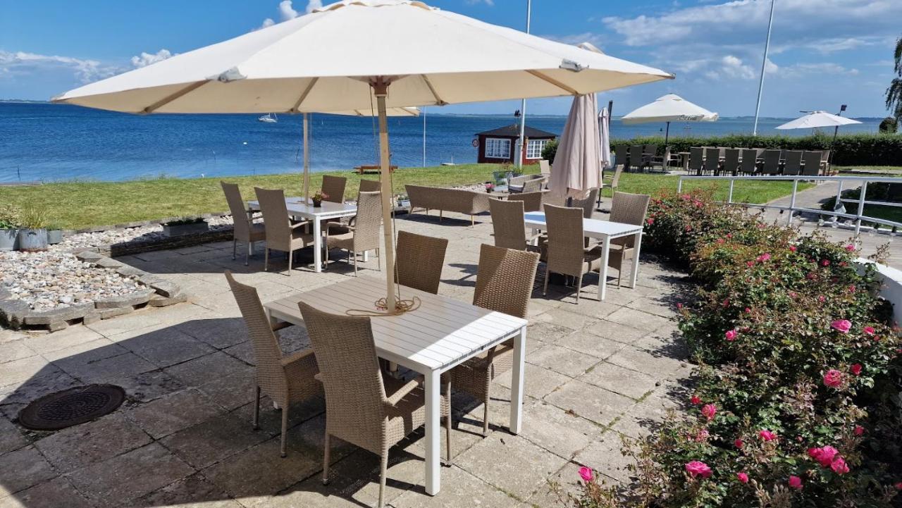 Hotel Udsigten Marstal Bagian luar foto